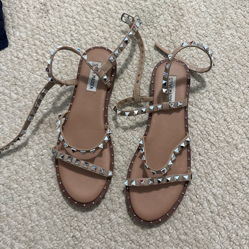 Gladiator stud Steve Madden sandals